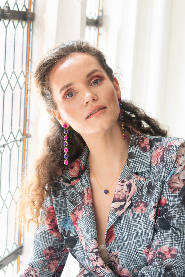 NOX Amsterdam NOX multicolor saffier blauw & geel gouden oorbellen