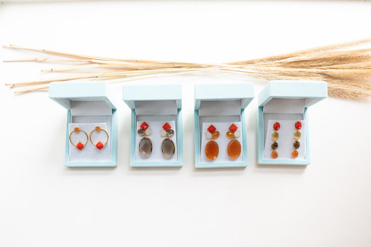 NOX Amsterdam NOX just impressive oval smokey, wit & oranje oorbellen