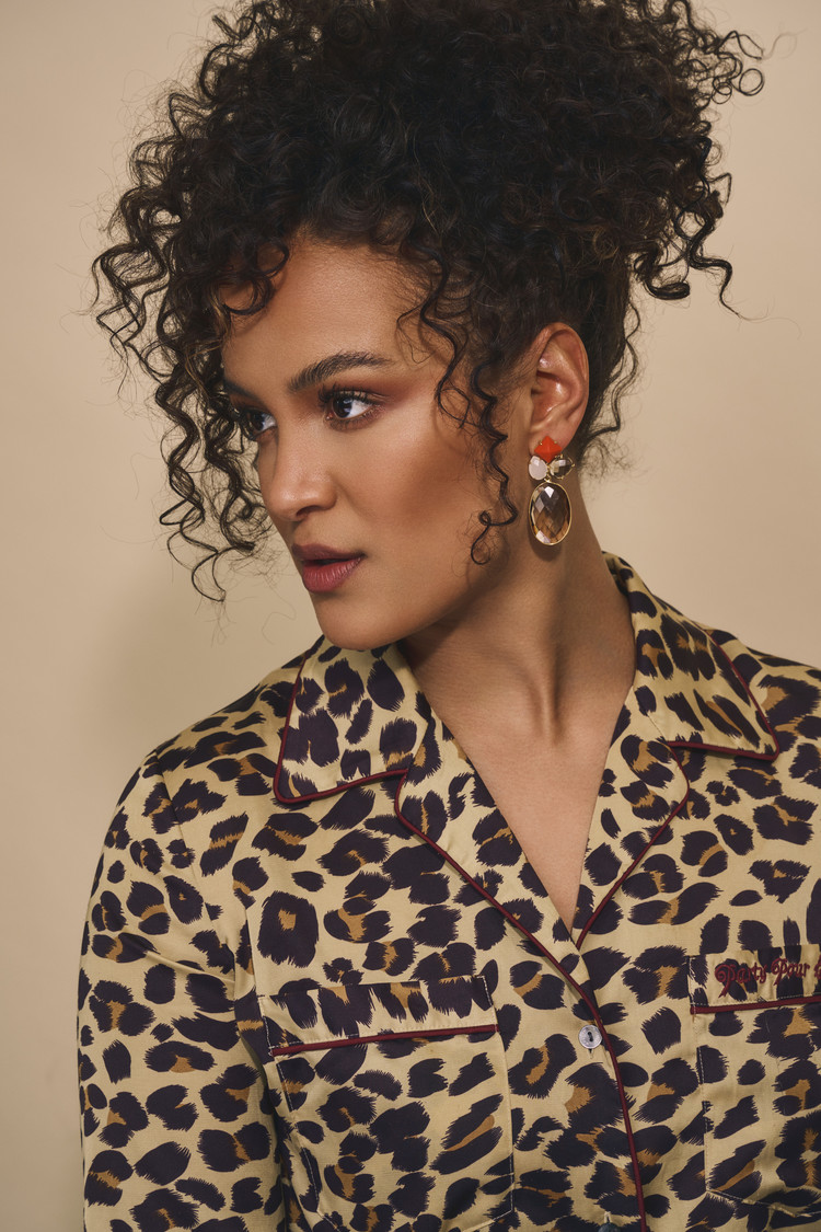 NOX Amsterdam NOX just impressive oval smokey, white & orange