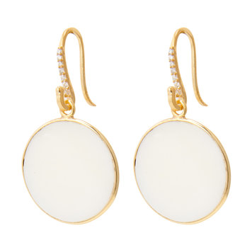 NOX Amsterdam Big round mother of pearl oorbellen met haak en steentjes