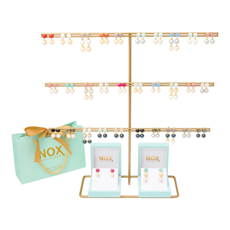 NOX Amsterdam Pure & Lovely freshwater pearl earrings - full round AA real pearl