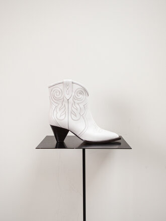 Isabel Marant Darizo boots chalk