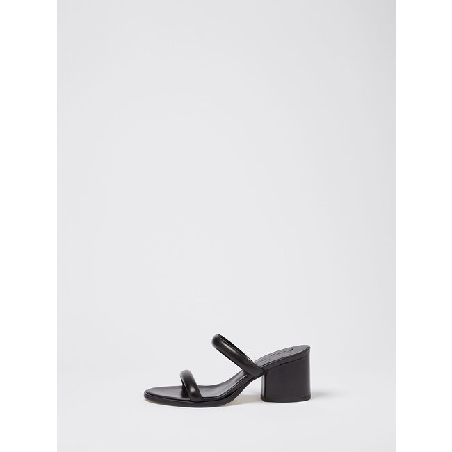 Aeyde Barbara sandals black