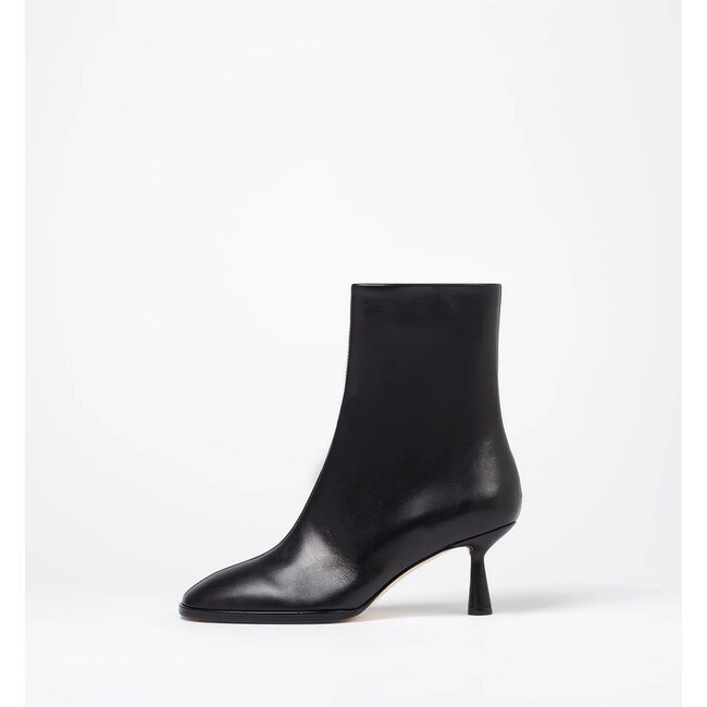 Aeyde Ankle boots Dorothy black