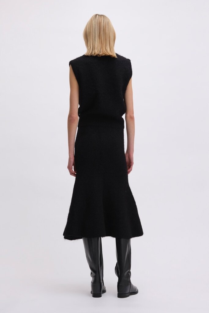 Remain Pull Remain Crew neck vest black