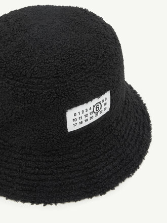 MM6 Maison Margiela Hat MM6 Reversible teddy nylon bucket hat black
