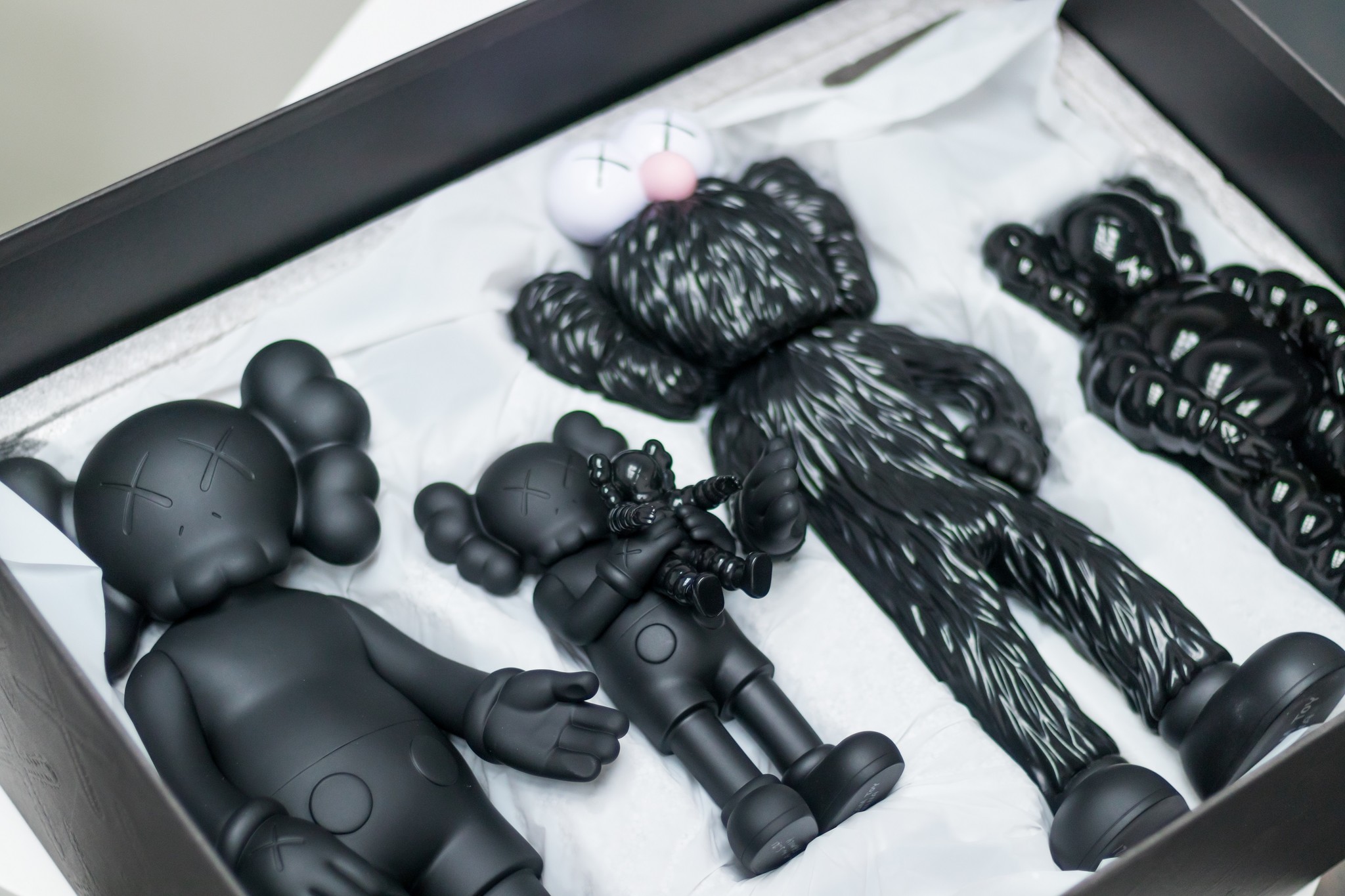 KAWS, KAWS - FAMILY Figures - Black version (2021), Available for Sale