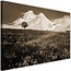 Schilderij Besneeuwde bergen en weide, 2 maten, bruin, Premium print