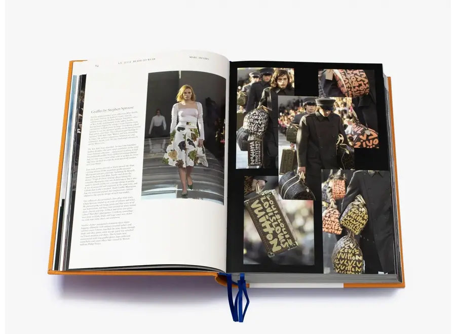 Tafelboek Louis Vuitton Catwalk + Boekenstandaard Zwart
