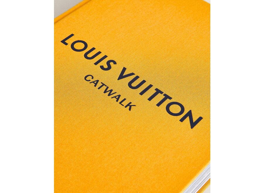 Tafelboek Louis Vuitton Catwalk