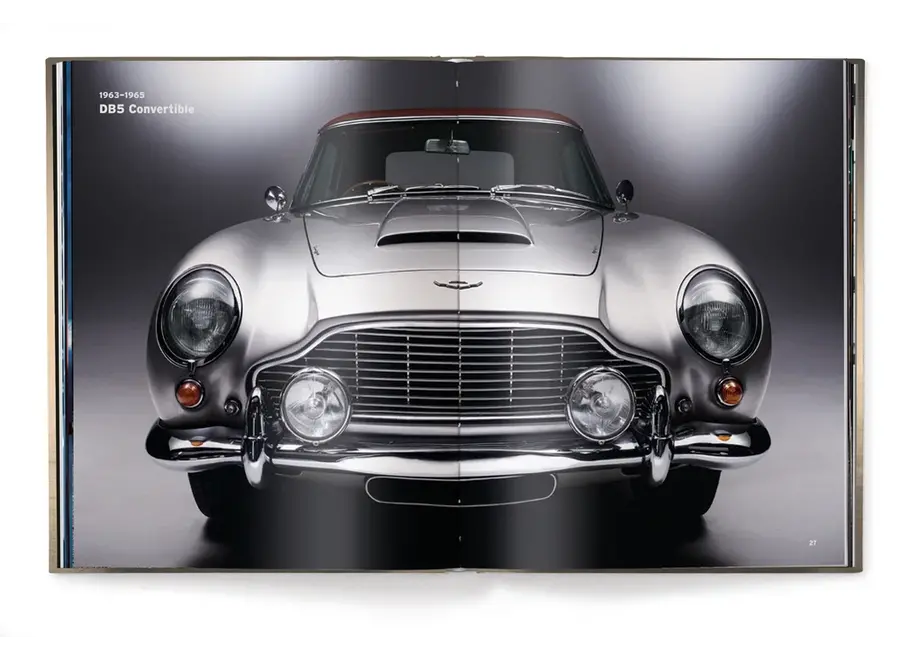 Tafelboek The Aston Martin Book + Boekenstandaard Transparant