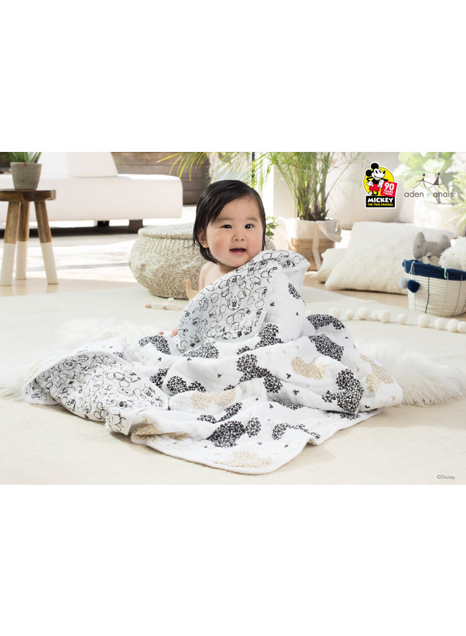 aden + anais Baby dream blanket Mickey's 90 th ©Disney