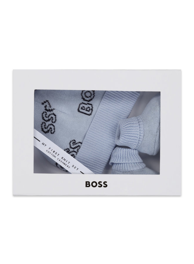 HUGO BOSS Mütze und Schühchen 2-er Geschenkset in hellblau