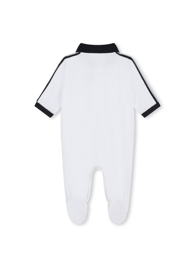 BOSS Baby Samt-Pyjama weiß mit Polo-Kragen und Logo