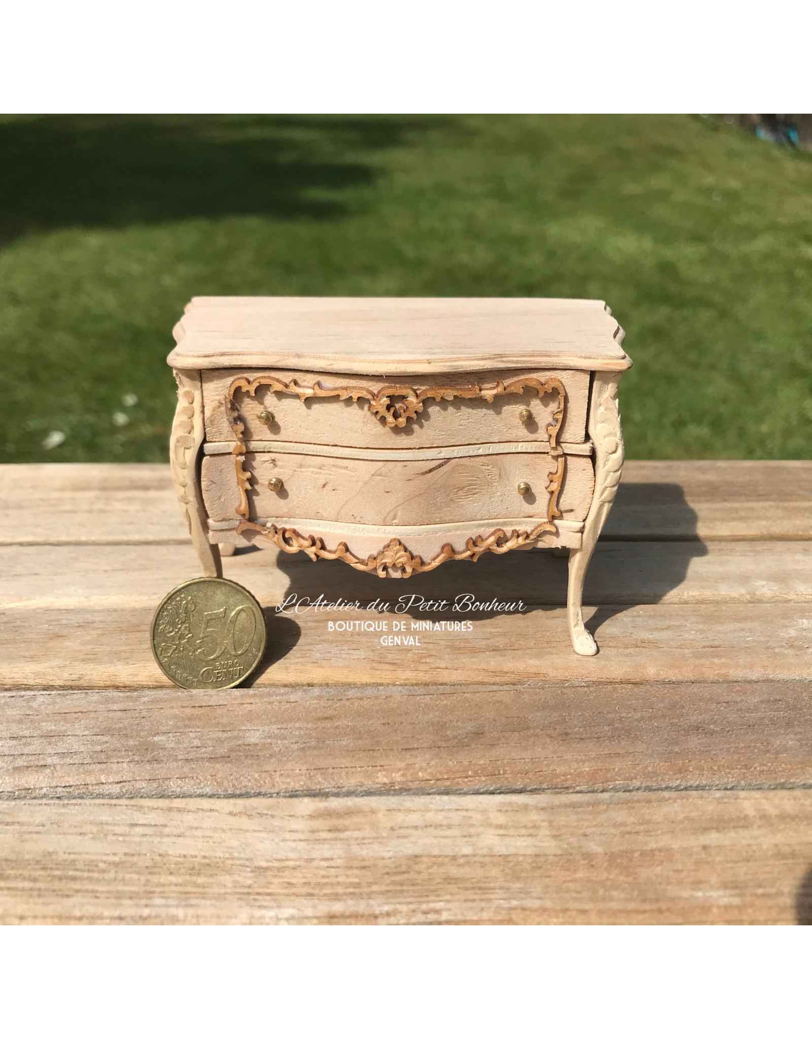Petite commode 2 tiroirs (moulures) miniature 1:12