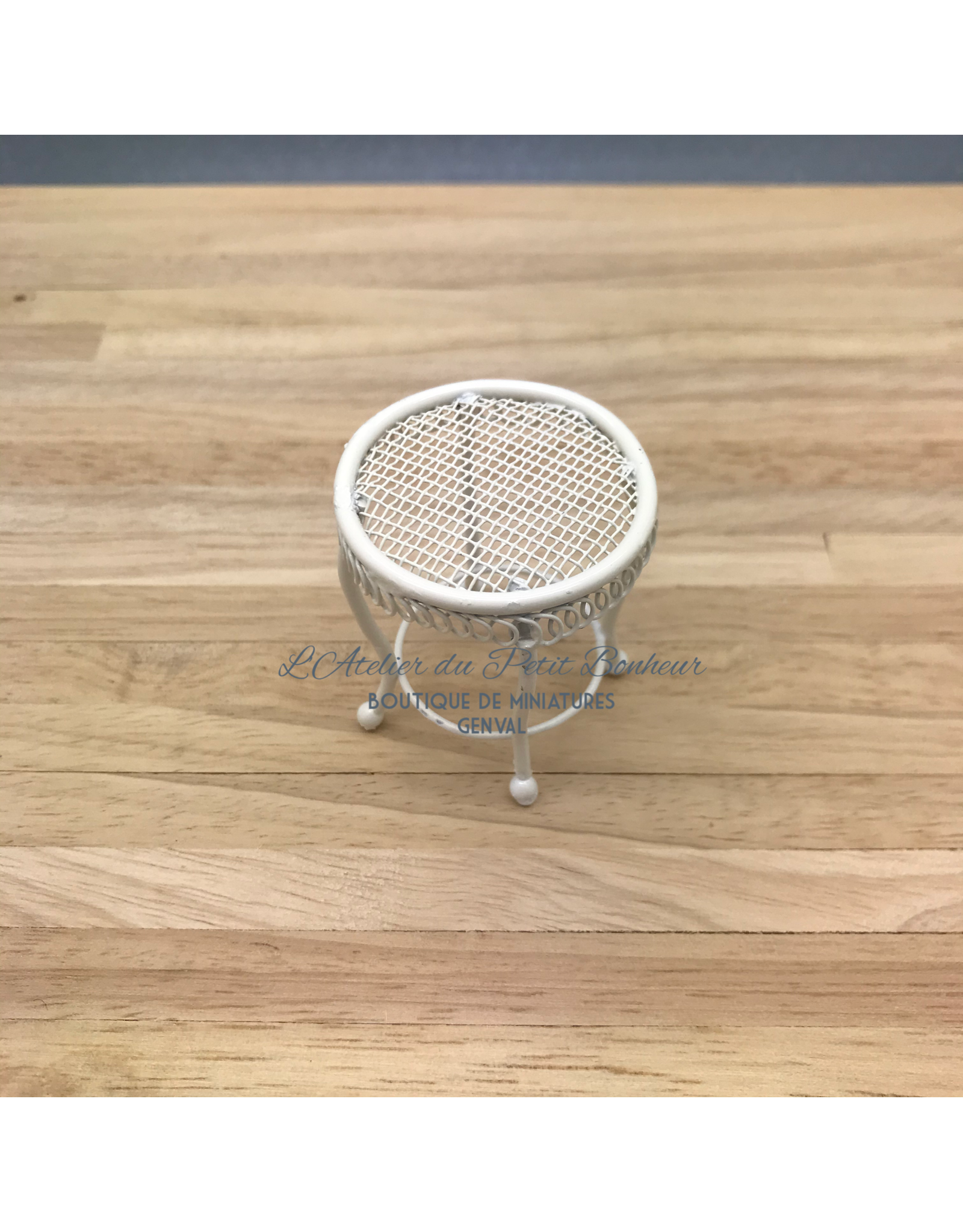 Table d’appoint métal blanc miniature 1:12