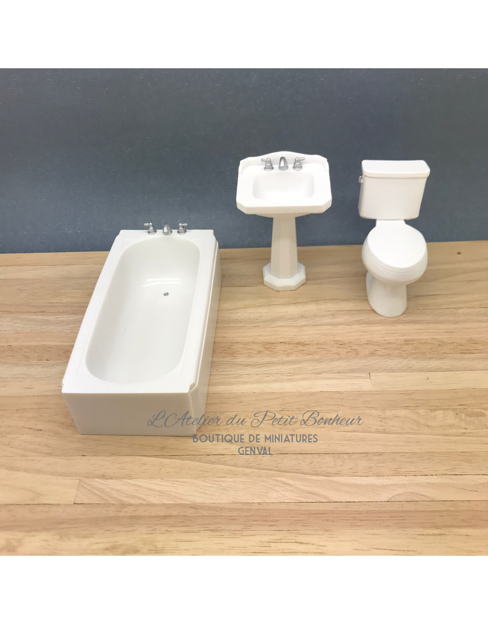Salle de bain moderne miniature 1:12