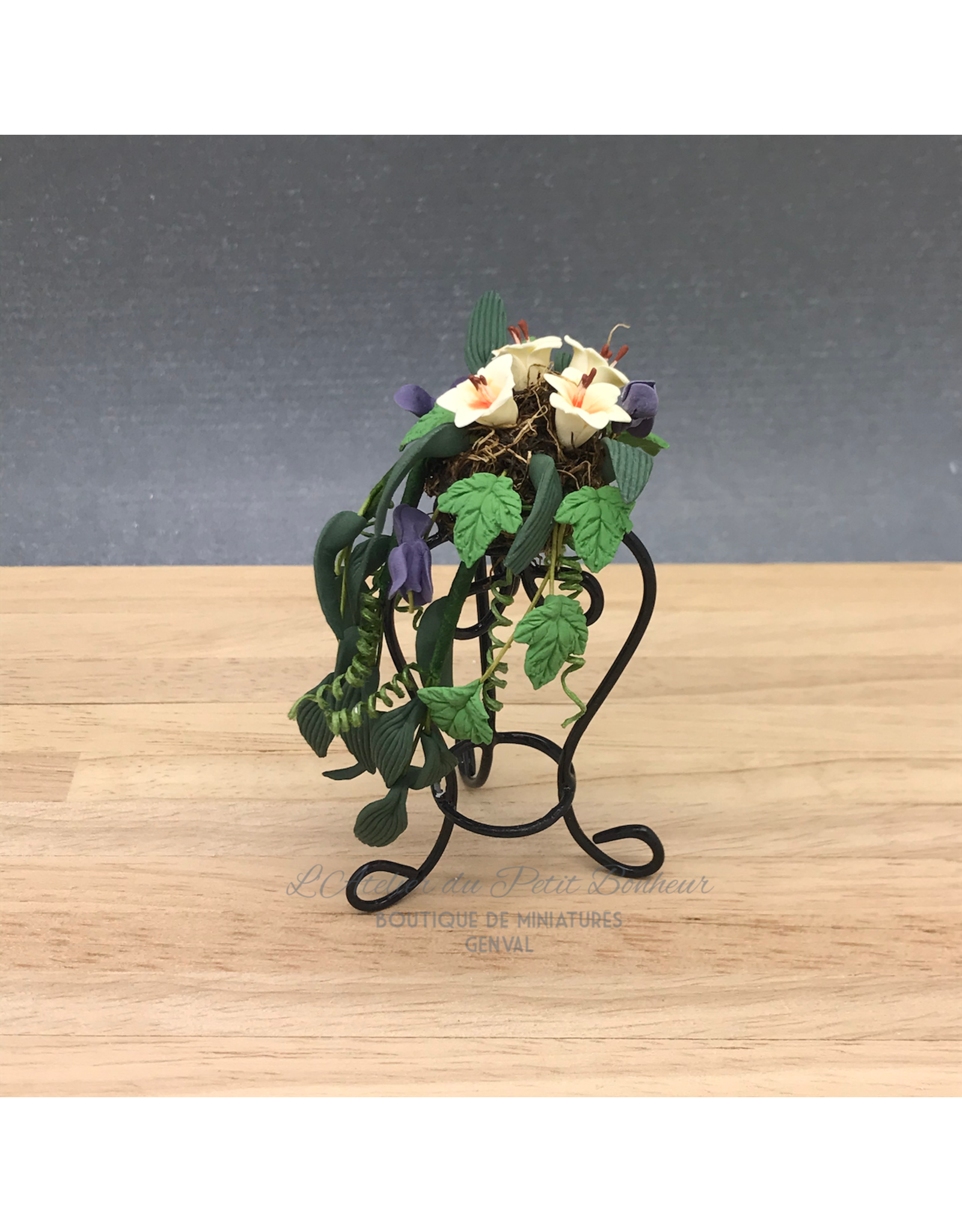 Grand arrangement floral avec support miniature 1:12