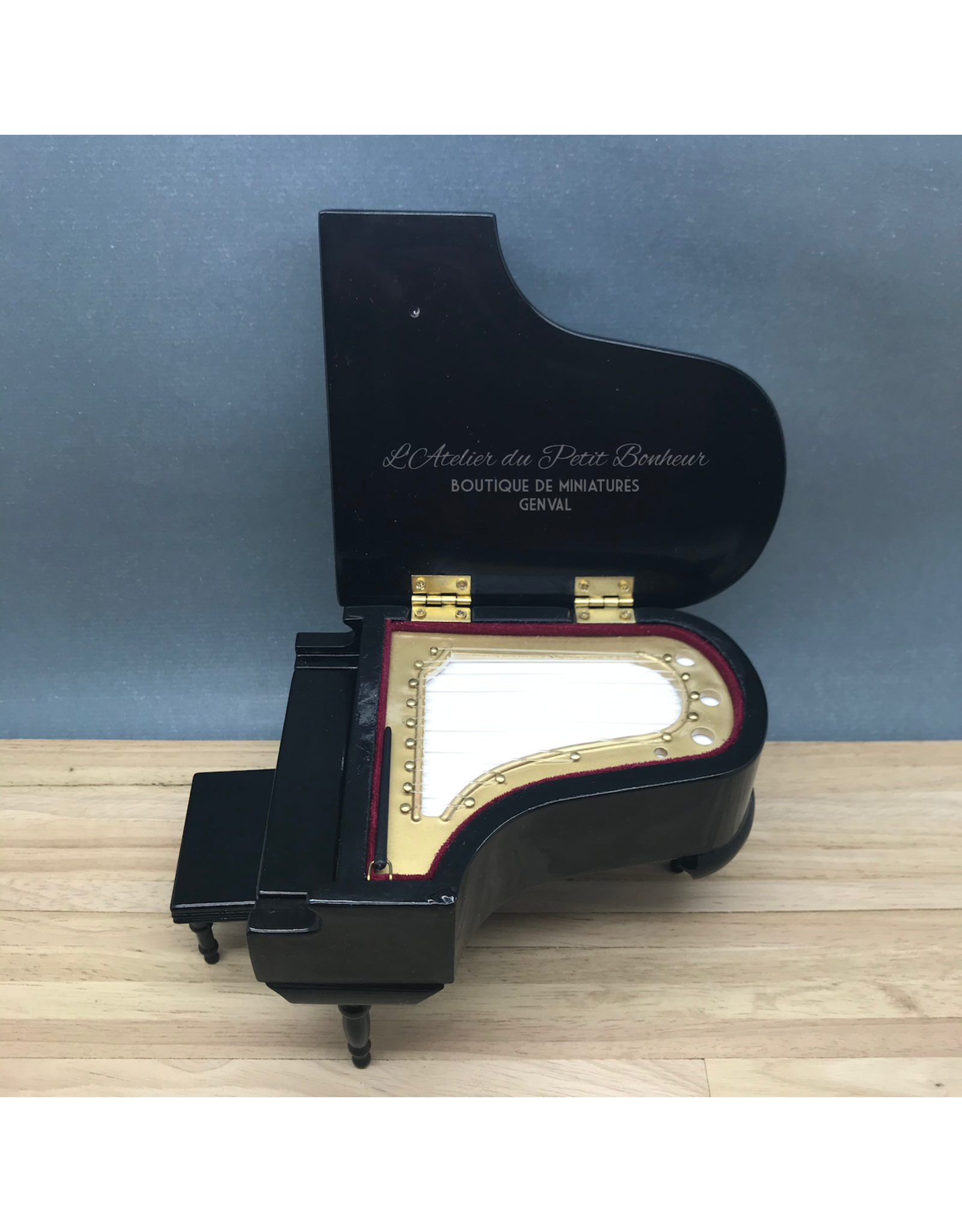 Piano à queue noir miniature 1:12