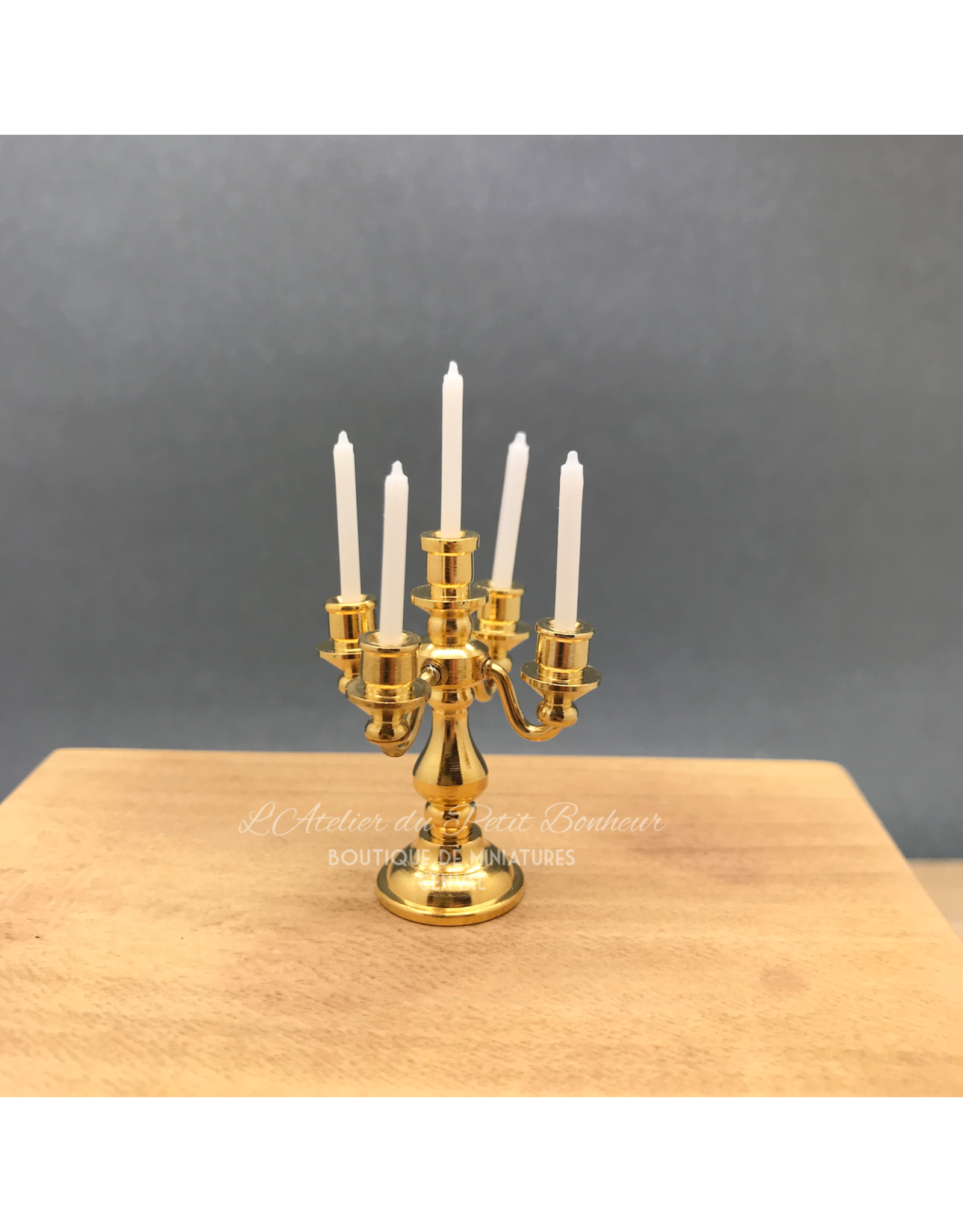 Chandelier à cinq branches (non fonctionnel) miniature 1:12