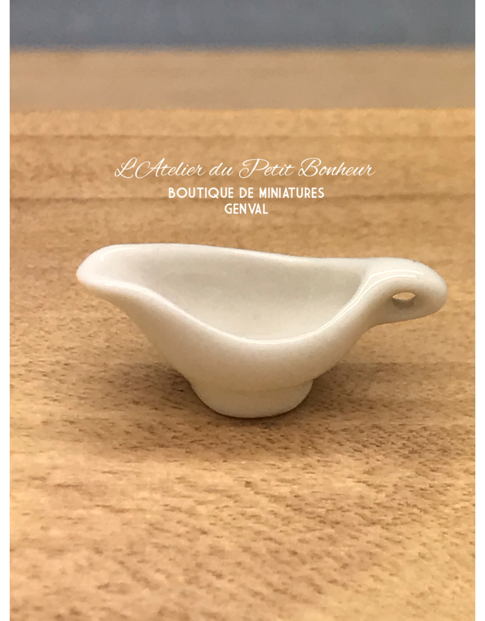 CI International Porcelain Saucière blanche miniature 1:12