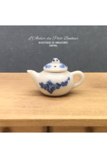 CI International Porcelain Théière blanche et bleue miniature 1:12
