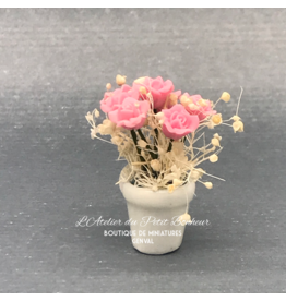 Vase blanc avec roses miniature 1:12