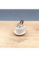 Tasse de cappuccino chantilly miniature 1:12