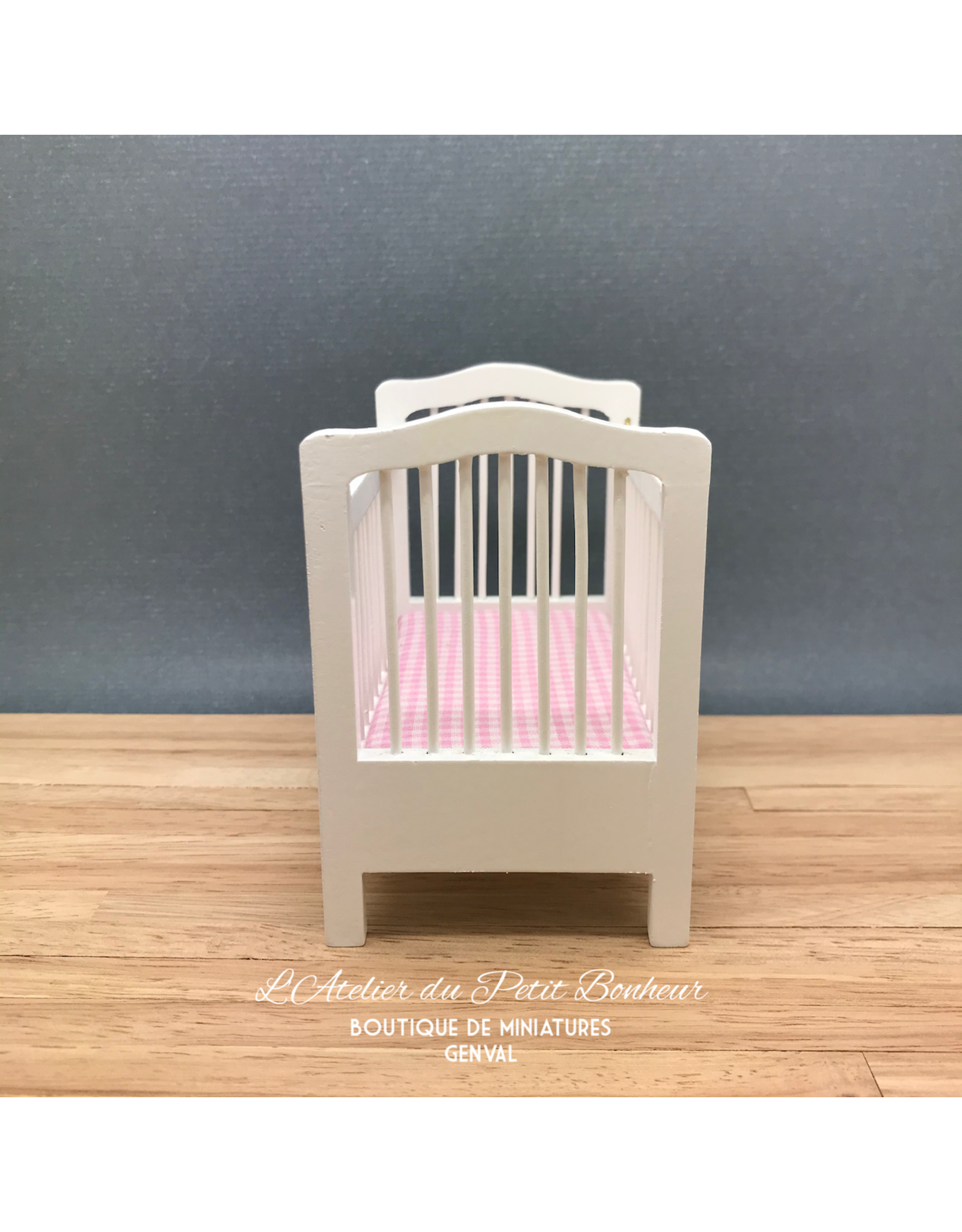 Lit d'enfant/bébé à barreaux blanc