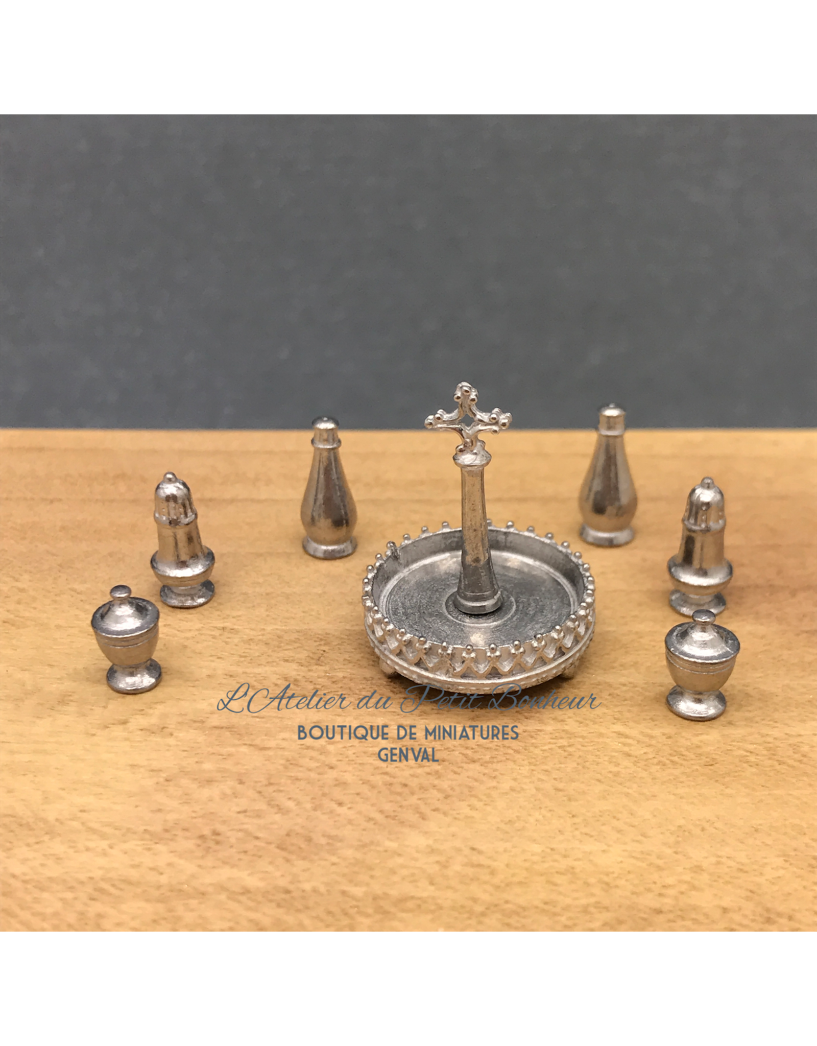Ensemble de flacons de table miniature 1:12