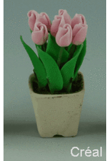 Pot blanc avec tulipes