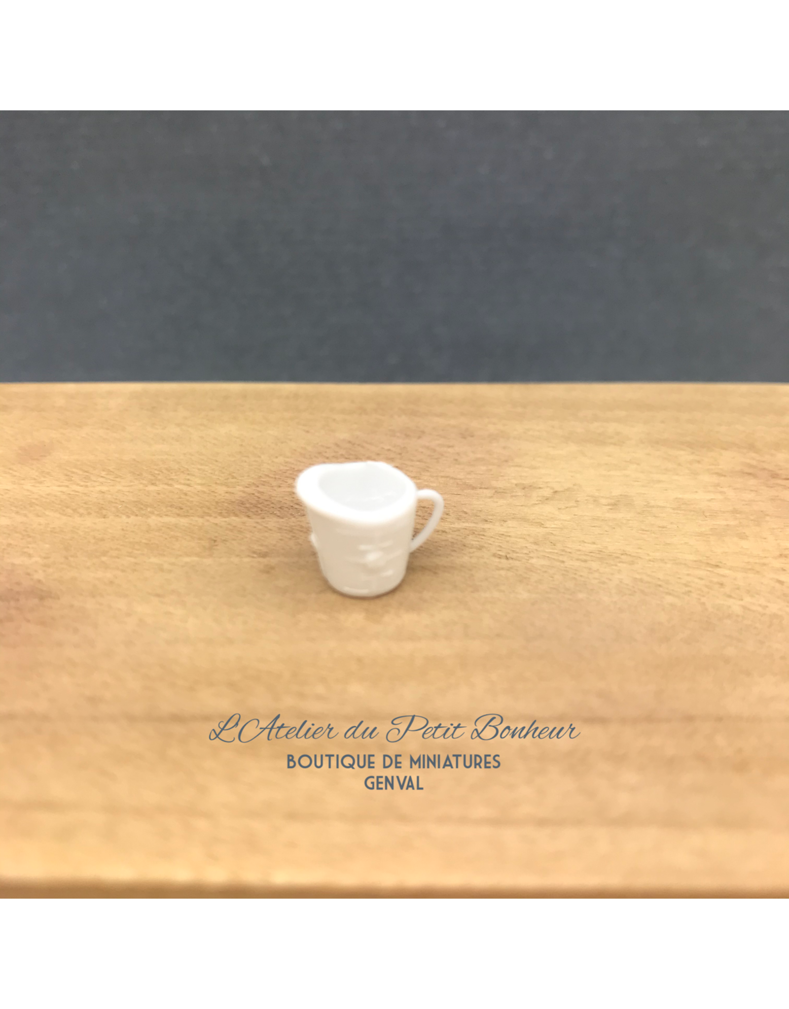 Pichet doseur blanc miniature 1:12