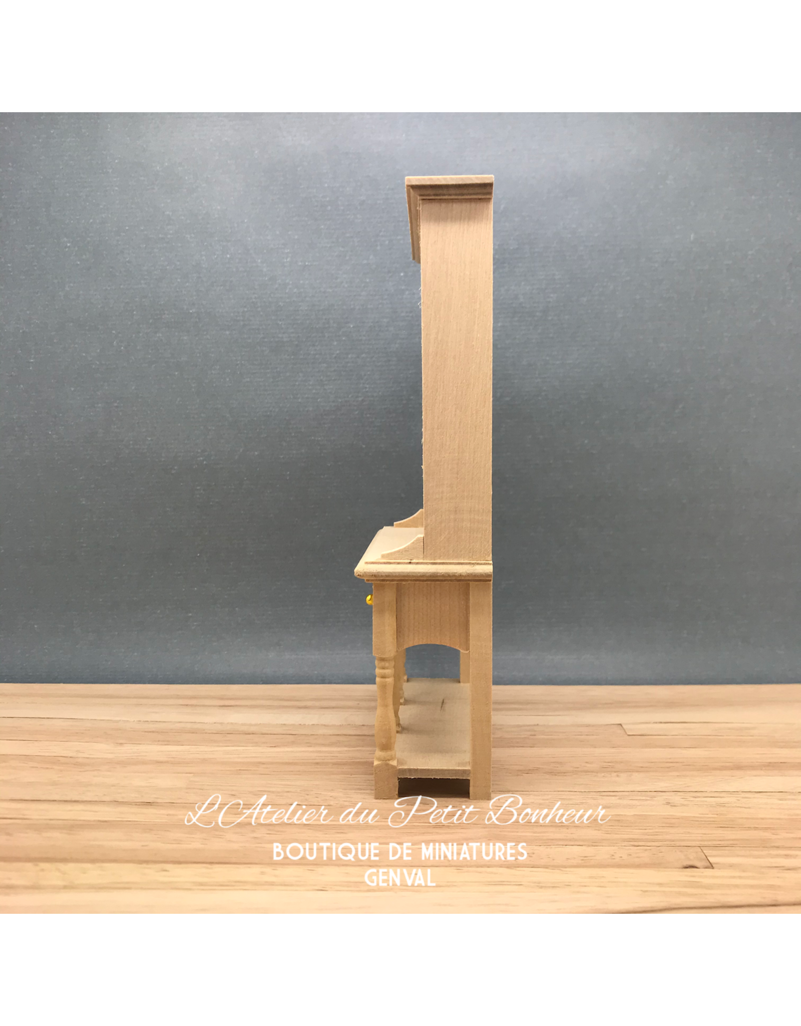 Vaisselier à 3 tiroirs miniature 1:12