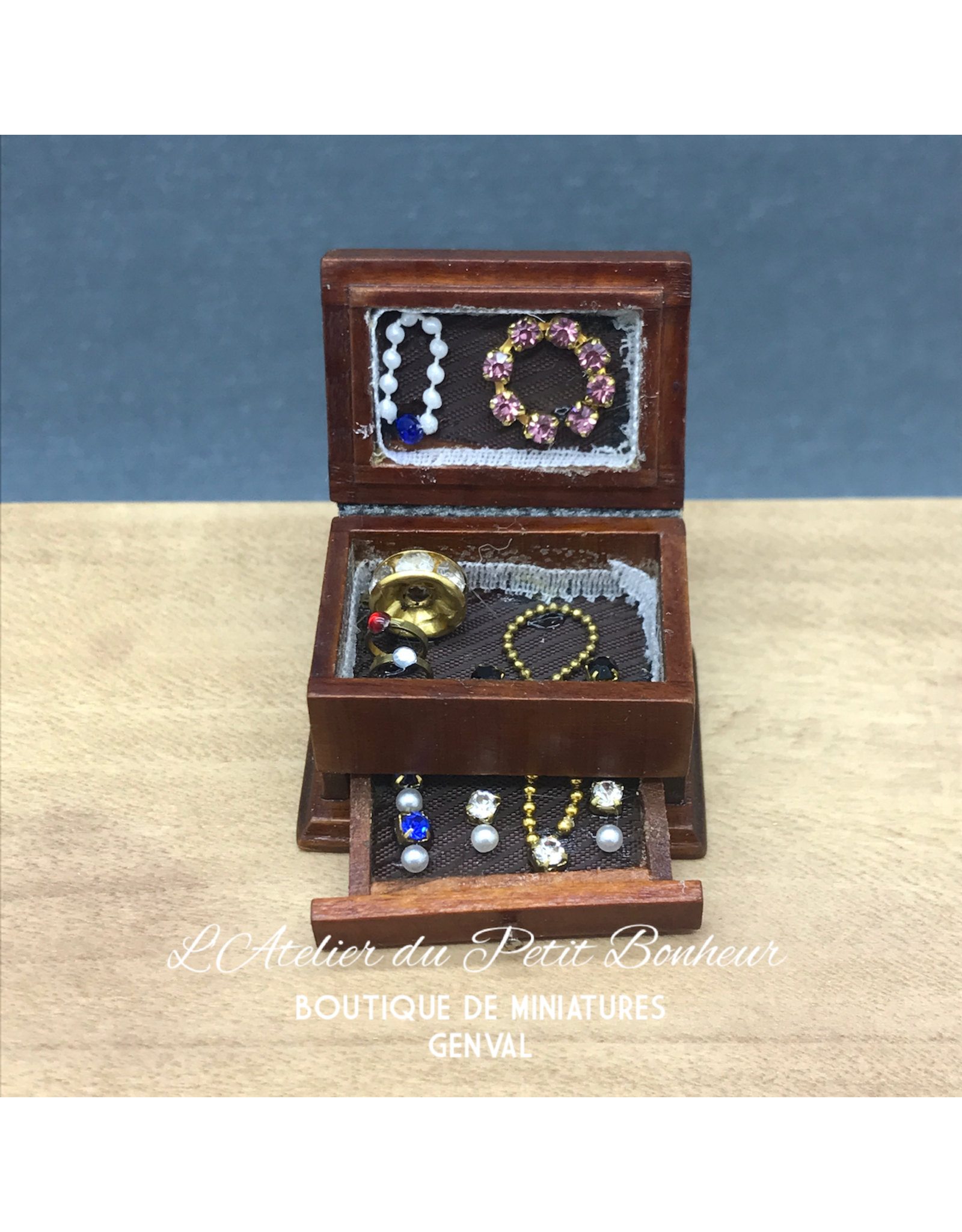 Boîte à bijoux bois garnie, tiroir, miniature 1:12