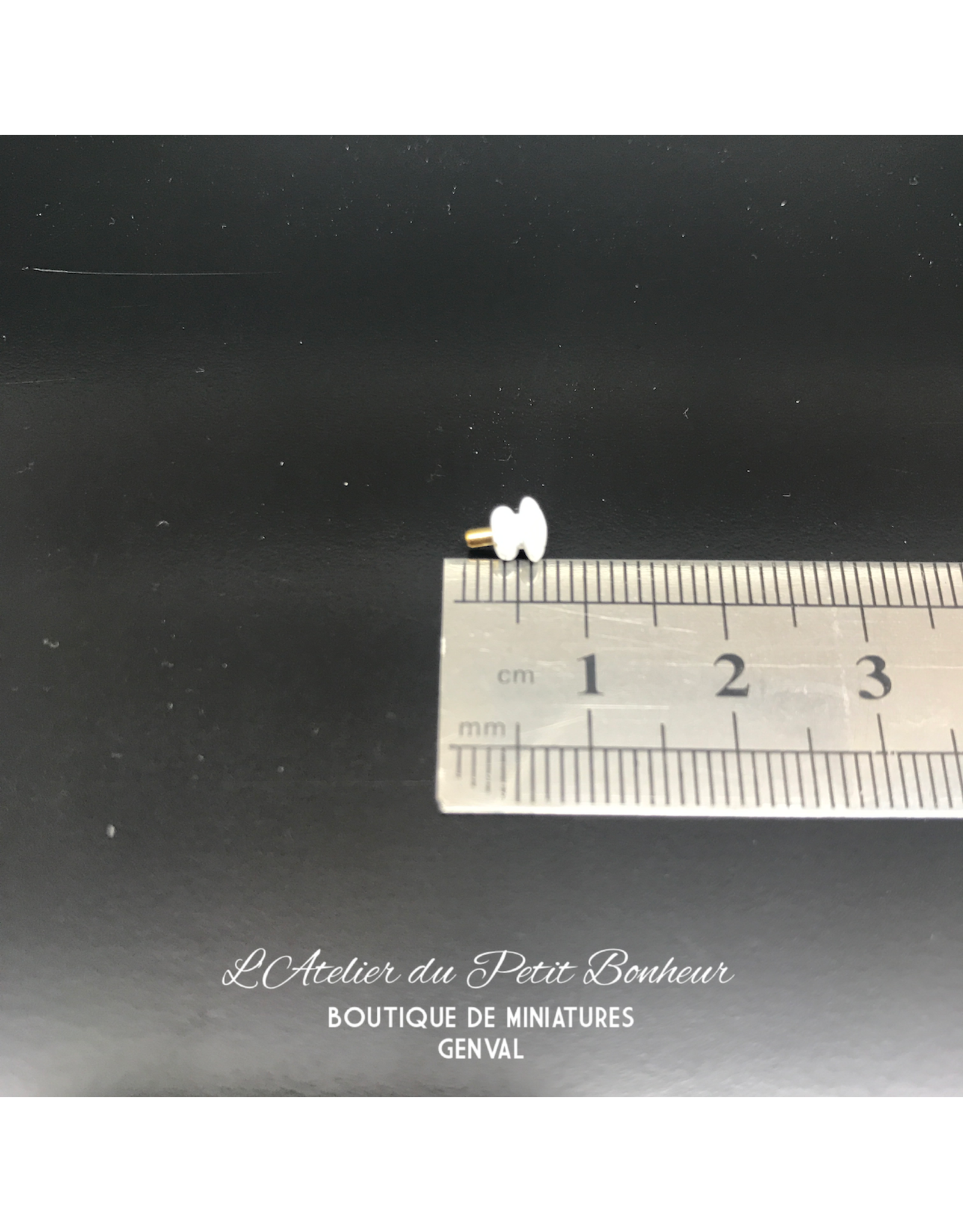 Bouton de tiroir blanc (métal) miniature 1:12