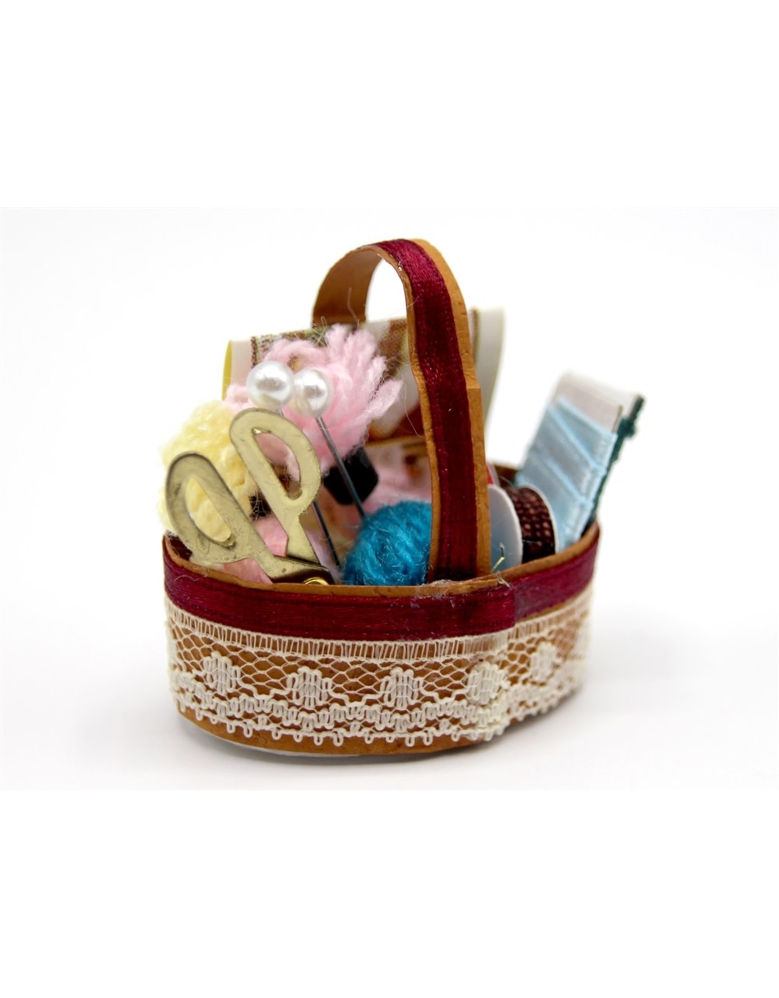 The Wonham Collection Panier avec nécessaire à coudre