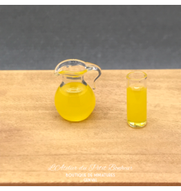 Cruche et verre de jus d’orange miniatures 1:12