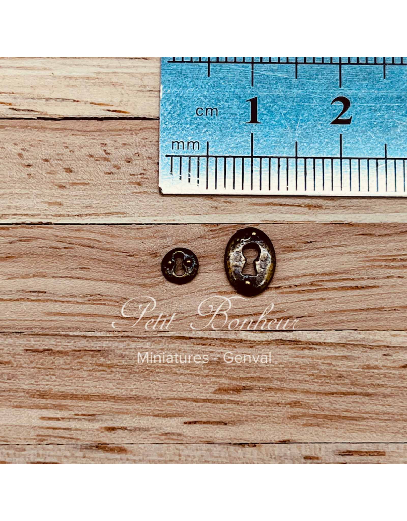Petite serrure miniature 1:12