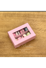 Boîte rose avec 8 macarons miniature 1:12