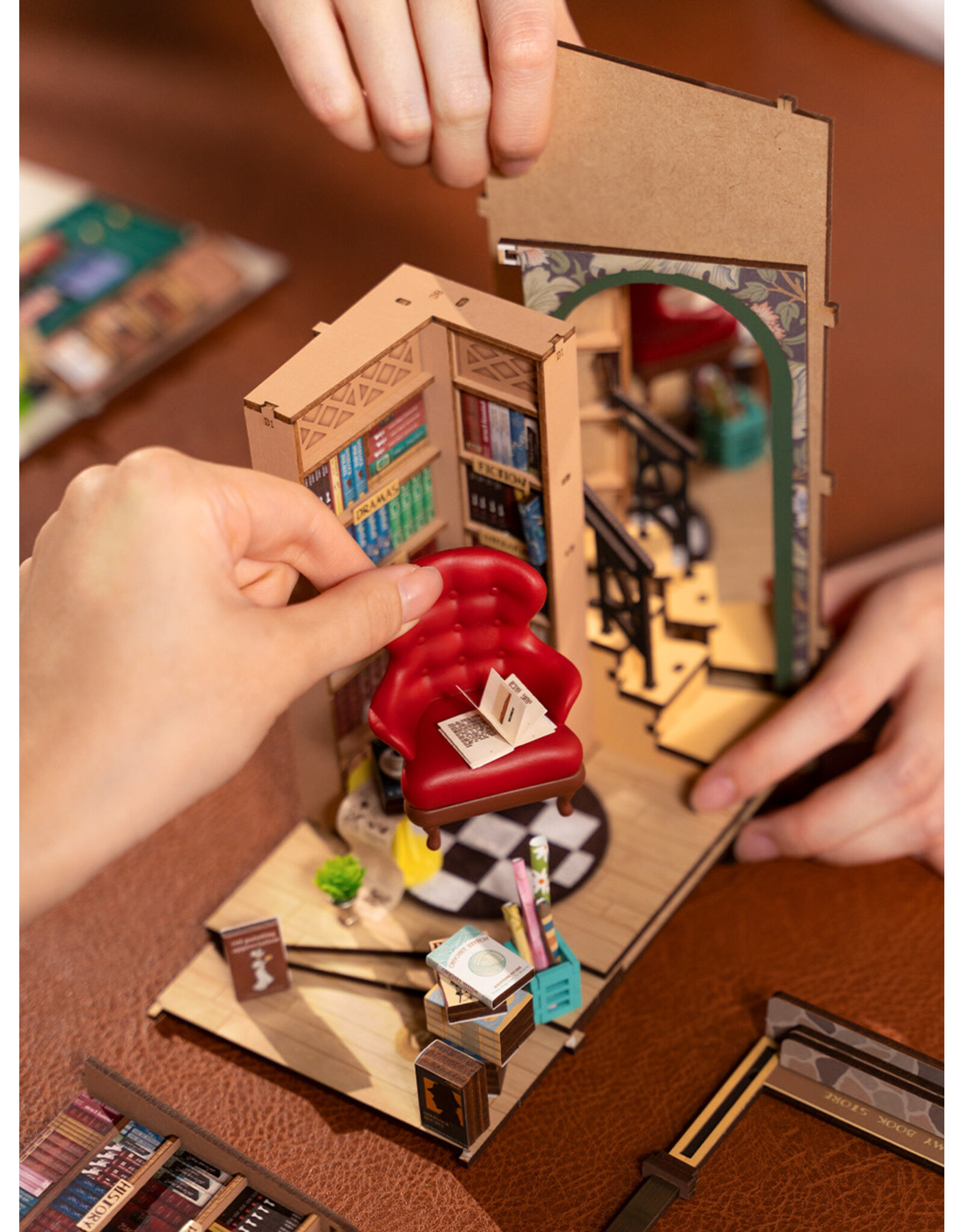 Rolife Bookstore (Book Nook) TGB07 - Rolife DIY Miniature Dollhouse
