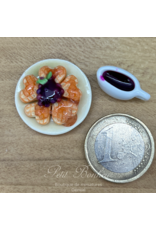 Gaufres aux myrtilles avec pot de sauce (miniature 1:12)
