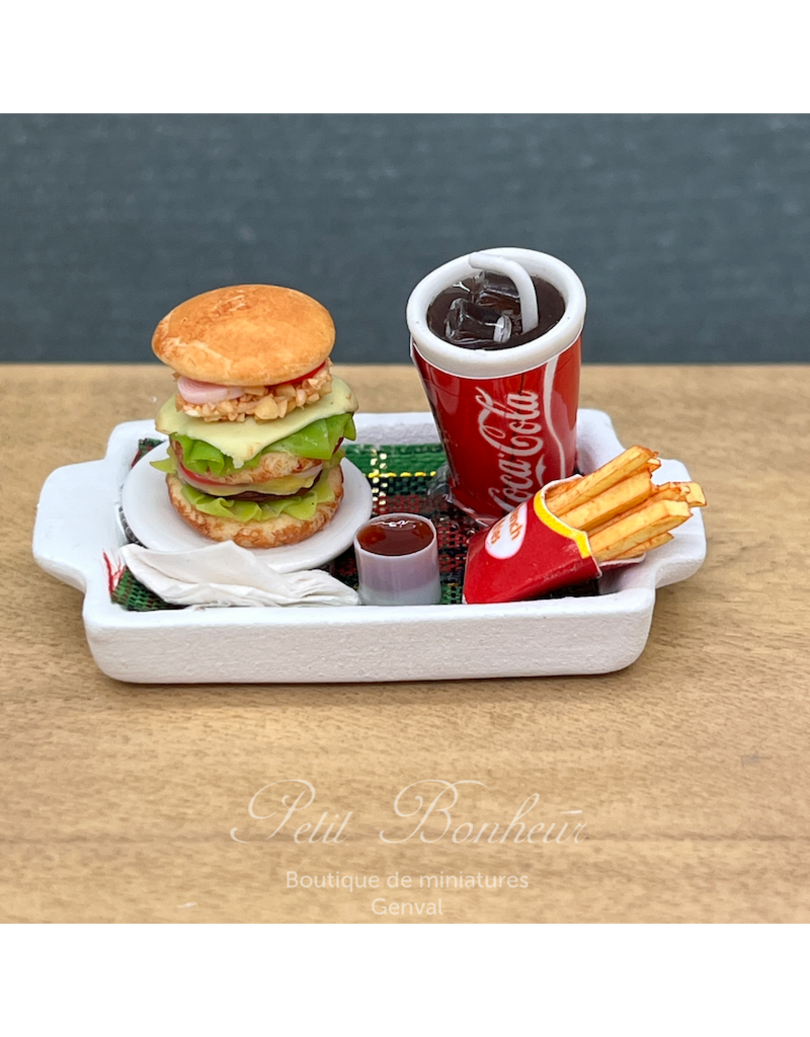 Plateau menu hamburger (miniature 1:12)