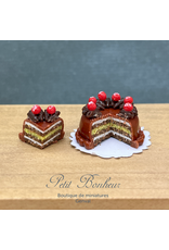 Gâteau Forêt Noire (1 part coupée) miniature 1:12