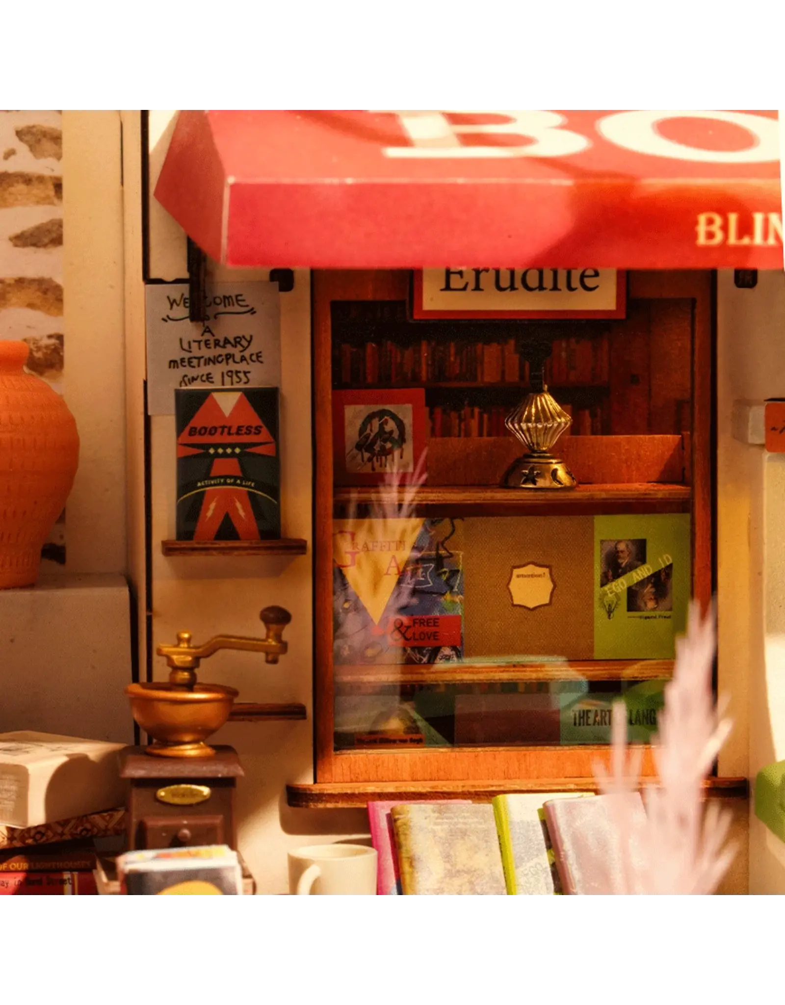Rolife Corner Bookstore DG164 - Rolife DIY Miniature Dollhouse