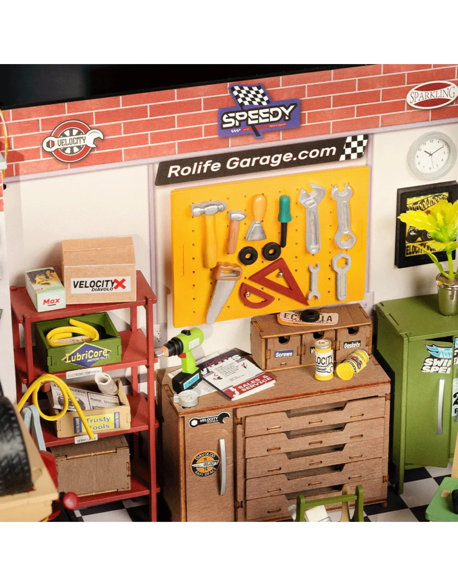 Rolife Garage Workshop DG165 - Rolife DIY Miniature Dollhouse