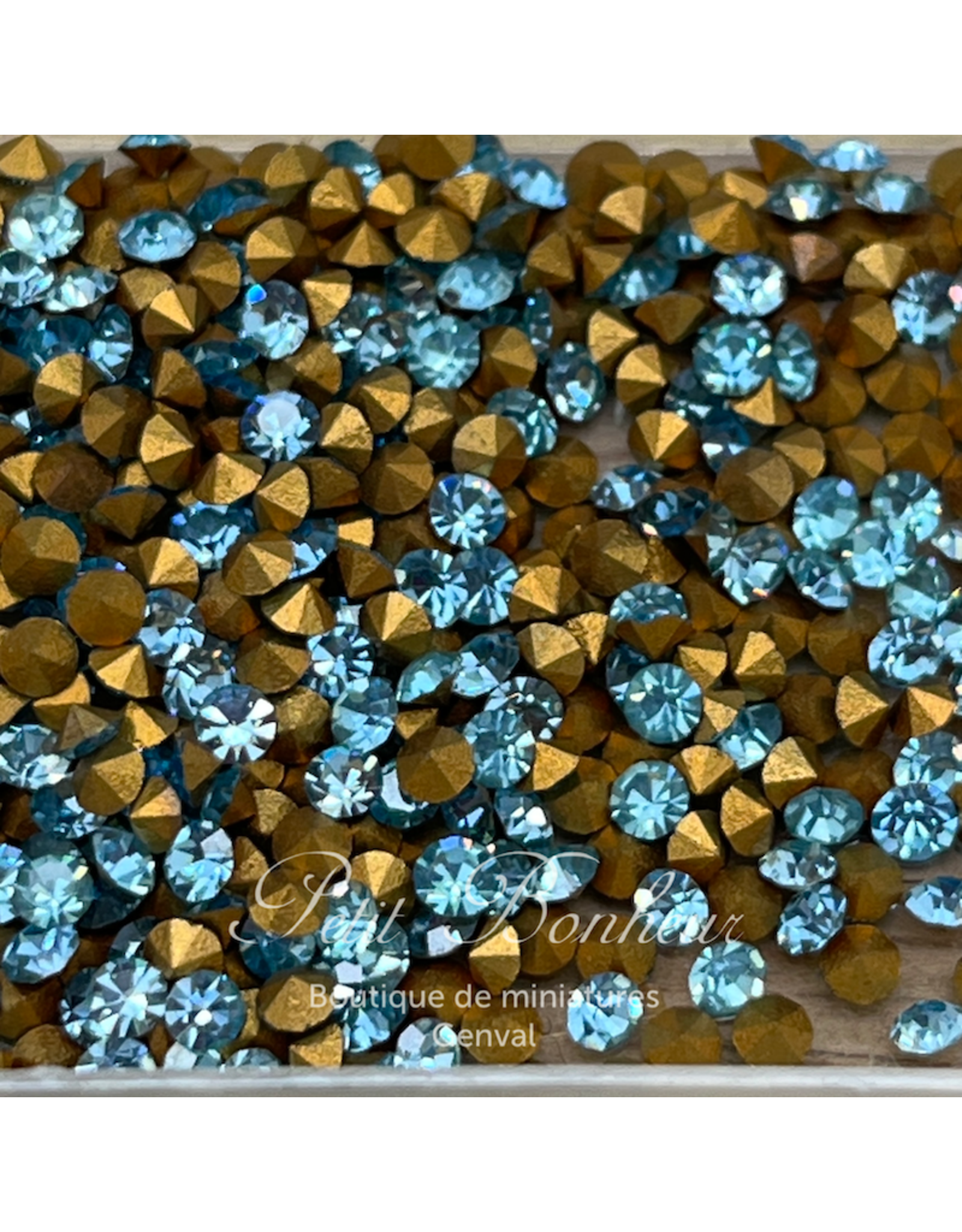 Swarovski Strass Swarovski 2,4 mm fond conique (10 pc)