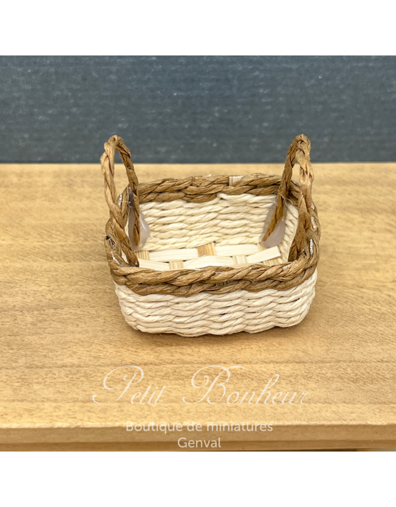 Panier avec liseré brun - miniature 1:12