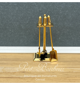 Outils dorés pour feu ouvert & support miniature 1:12