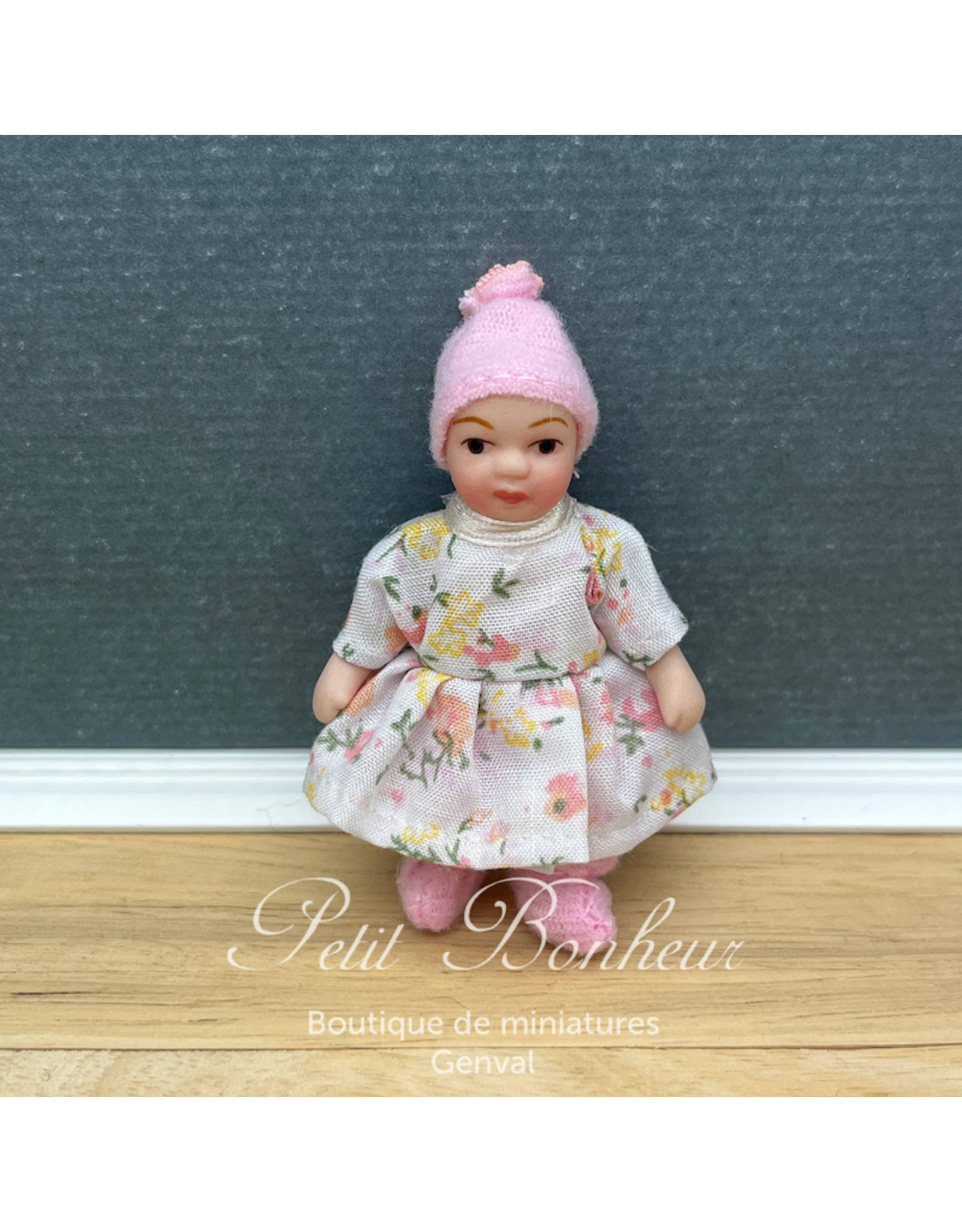 Bébé robe à fleurs