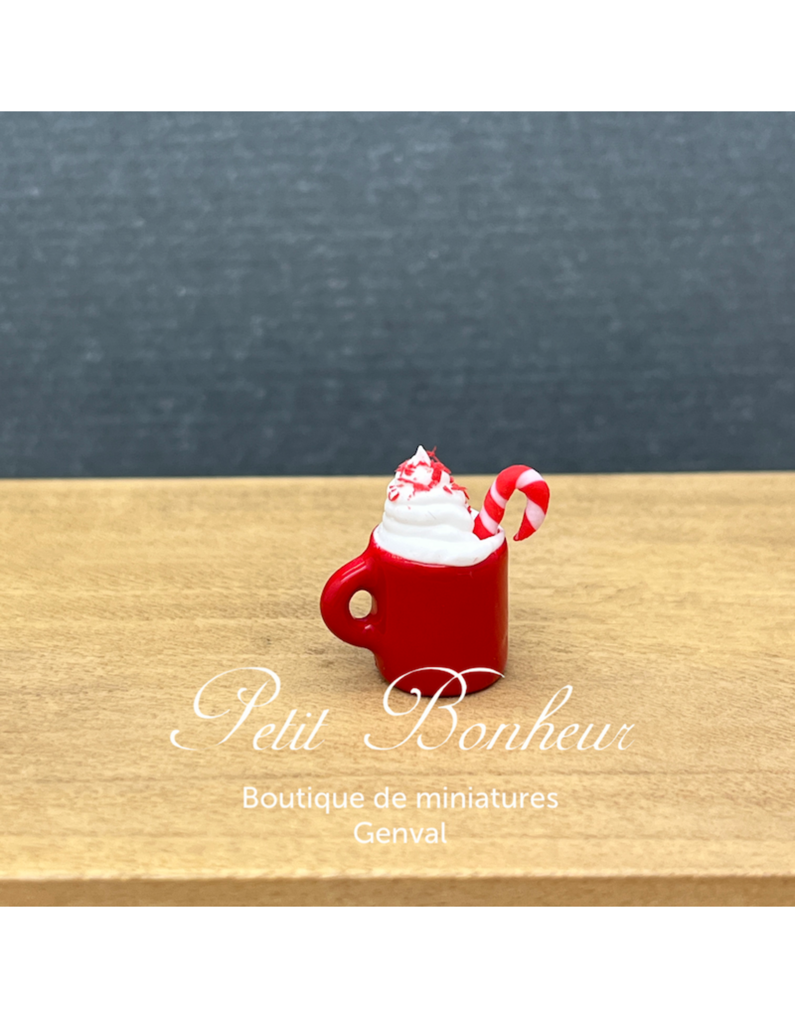 Mug rouge de Noël - miniature 1:12